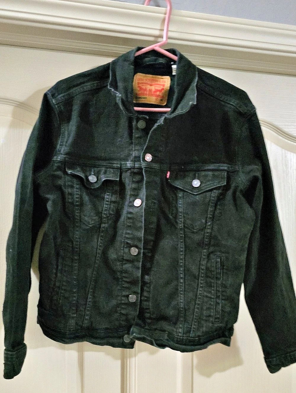 Levi Strauss & Co. Trucker Jacket. Black Size Medium Like New